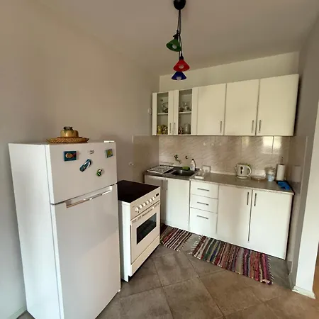 Apartment Emines Budva